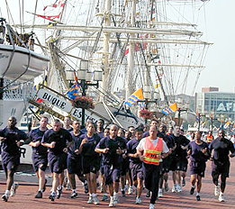 US Coast Guard - OpSail 2000 (photo by Jack Hardway) US Coast Guard - OpSail 2000